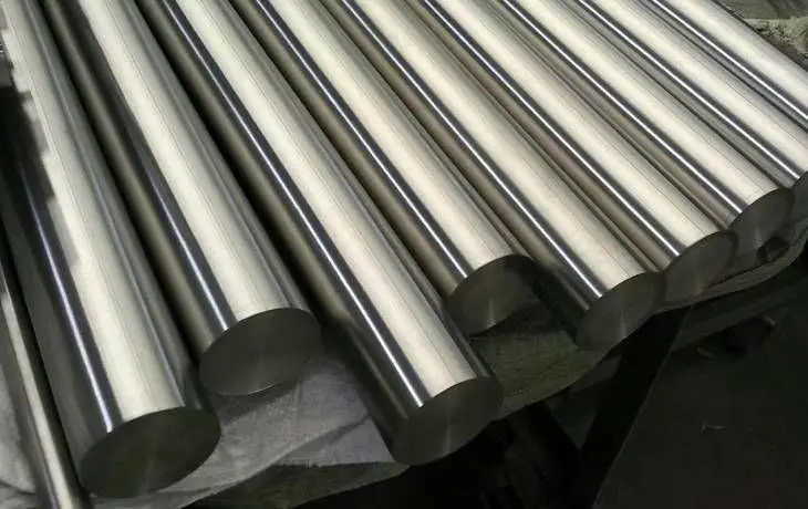 A Dual Choice in Materials Science: Stainless Steel vs. Alloy Steel—A Strategic Dividing Line Between Industrial Toughness and Lasting Aesthetics