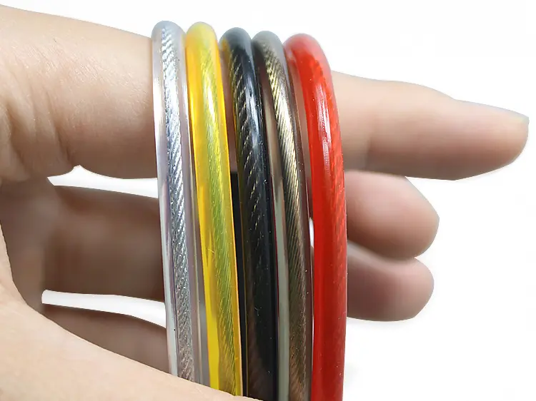 Plastic coating wire rope 2.jpg